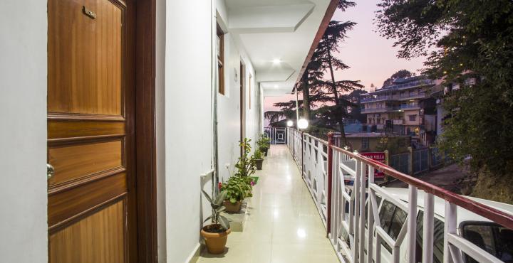 Hotel Deodar Villa Dharamshala Exteriör bild